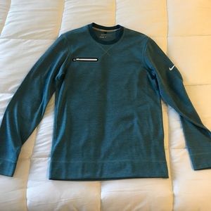 Nike golf pullover